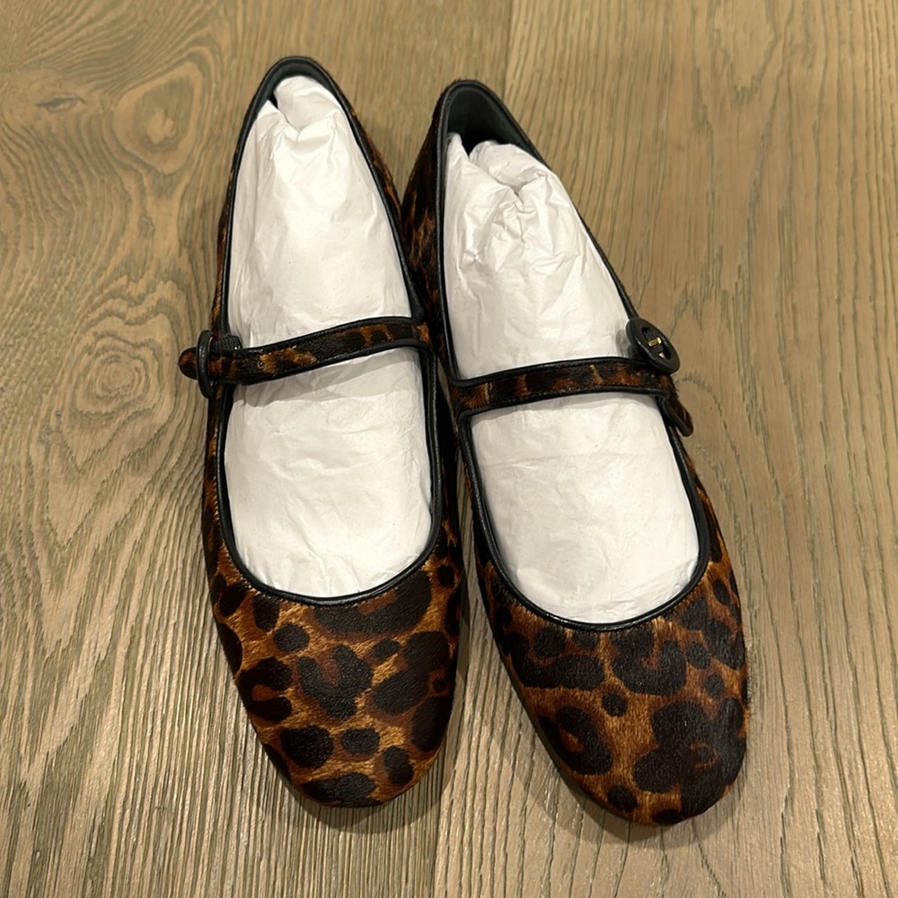 Larroude Blair Ballet Flats In Leopard Print Calf Hair. Never been worn.